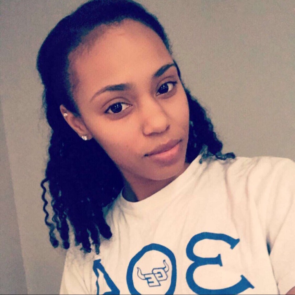 Meet your Posher, Tonisha